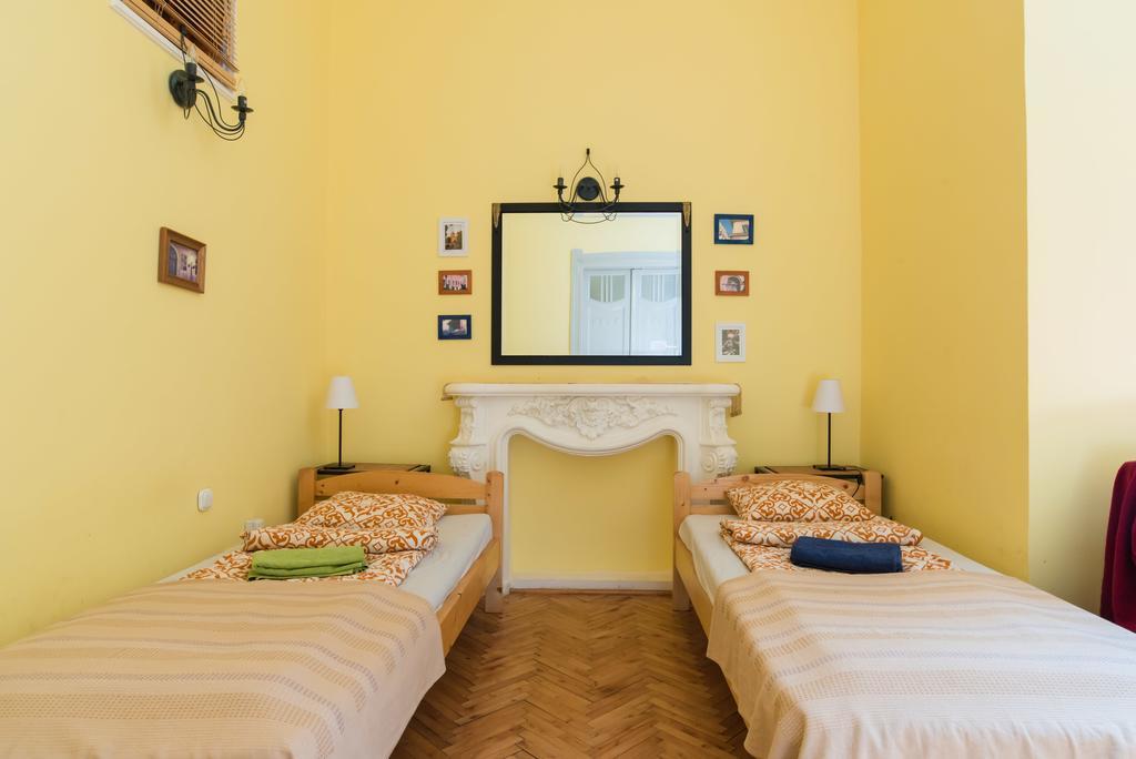 Downtown Oasis Hostel Budapest Exterior photo